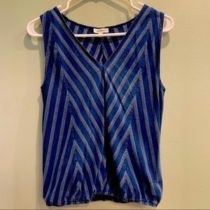 Max Studio sleeveless blouse women’s blue tank top size small vintage boho feel